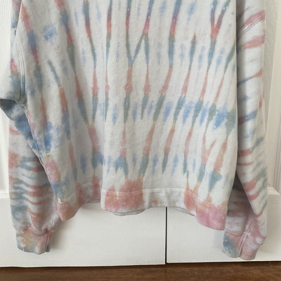 Velvet by Graham & Spencer Jody Sweatshirt size Medium - Picture 6 of 6